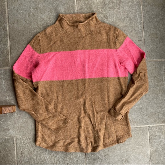 Old navy sweater - Picture 1 of 2